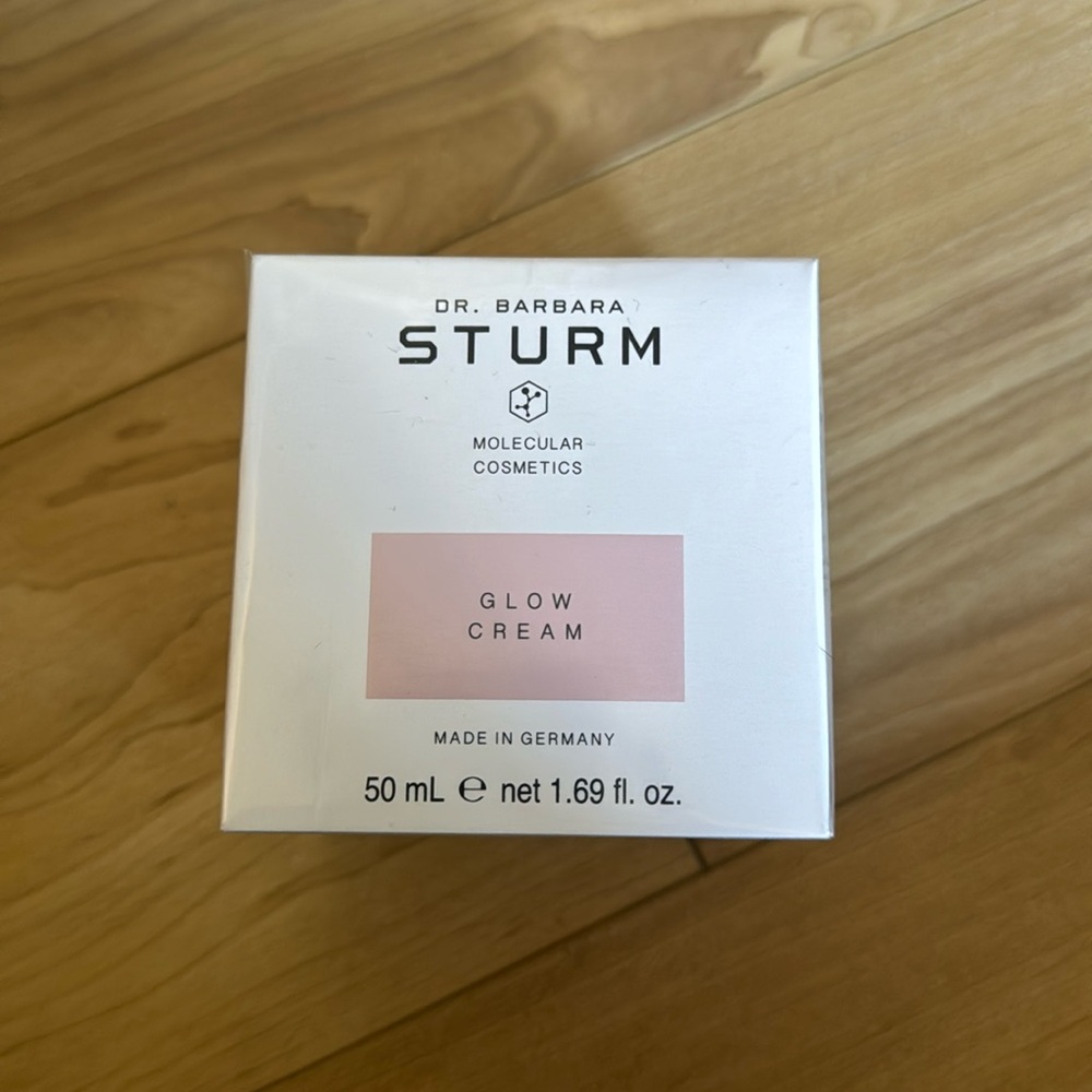 Dr. Barbara strum glow cream